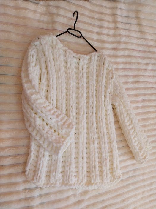 Дамски пуловер от Ализе пуффи