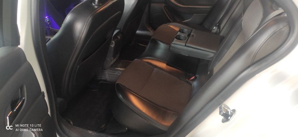 Malibu 1. 2- pozitsiya lyukli