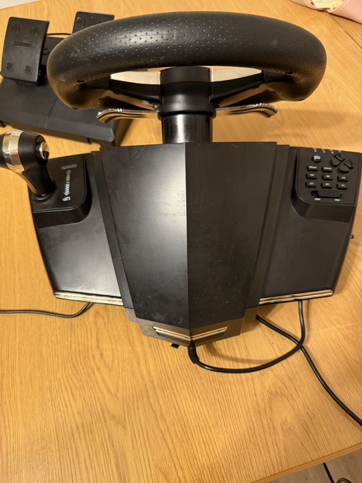 Volan Ready2Gaming Hurricane Wheel Pro
