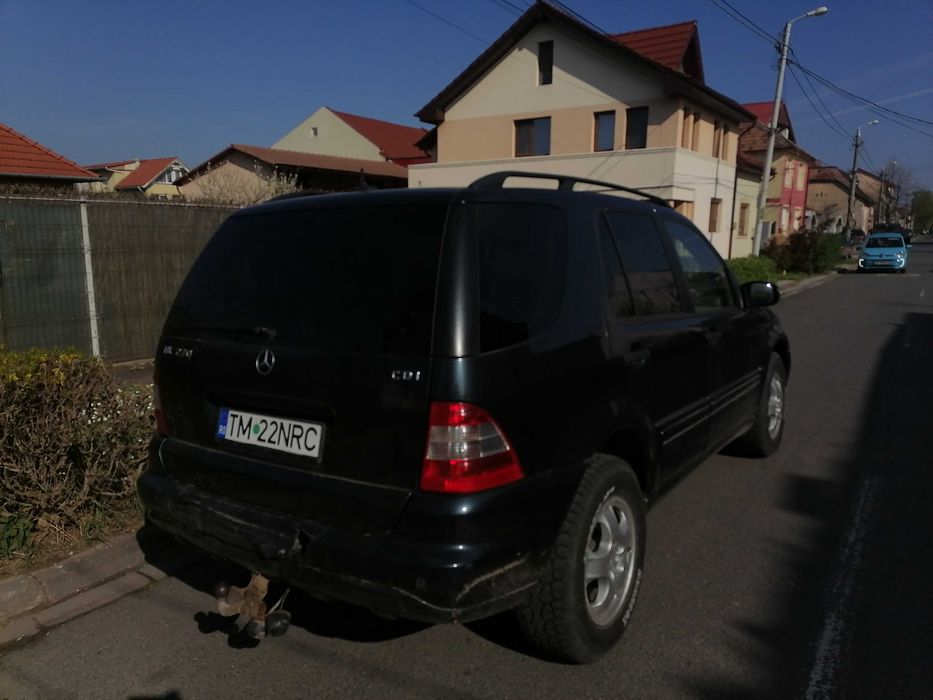 Autoutilitara Mercedes Benz ML 2.7 Inmatriculat
