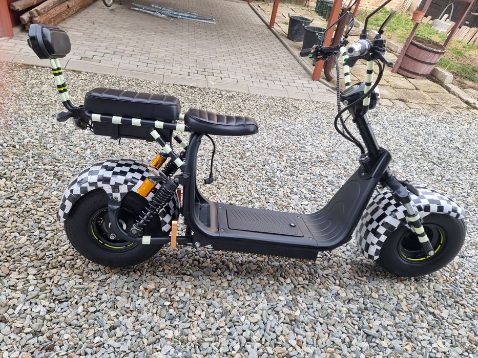 Scuter electric motor de 2000