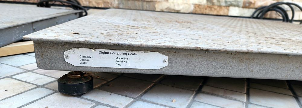 Весы электронные платформенные