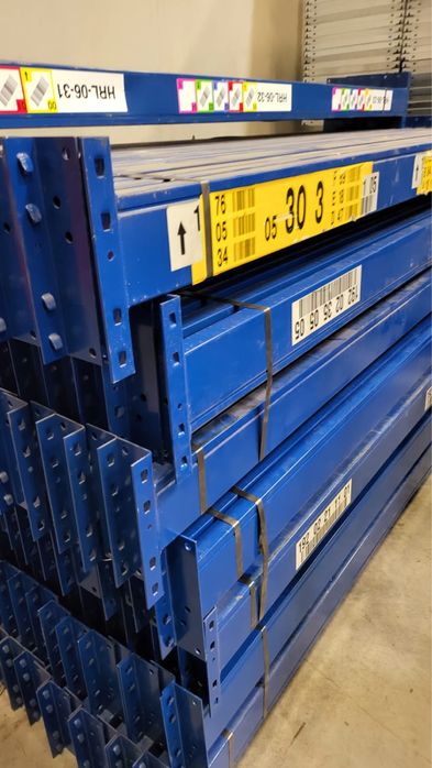 Vand rafturi metalice pentru euro paleti si incarcarea manuala