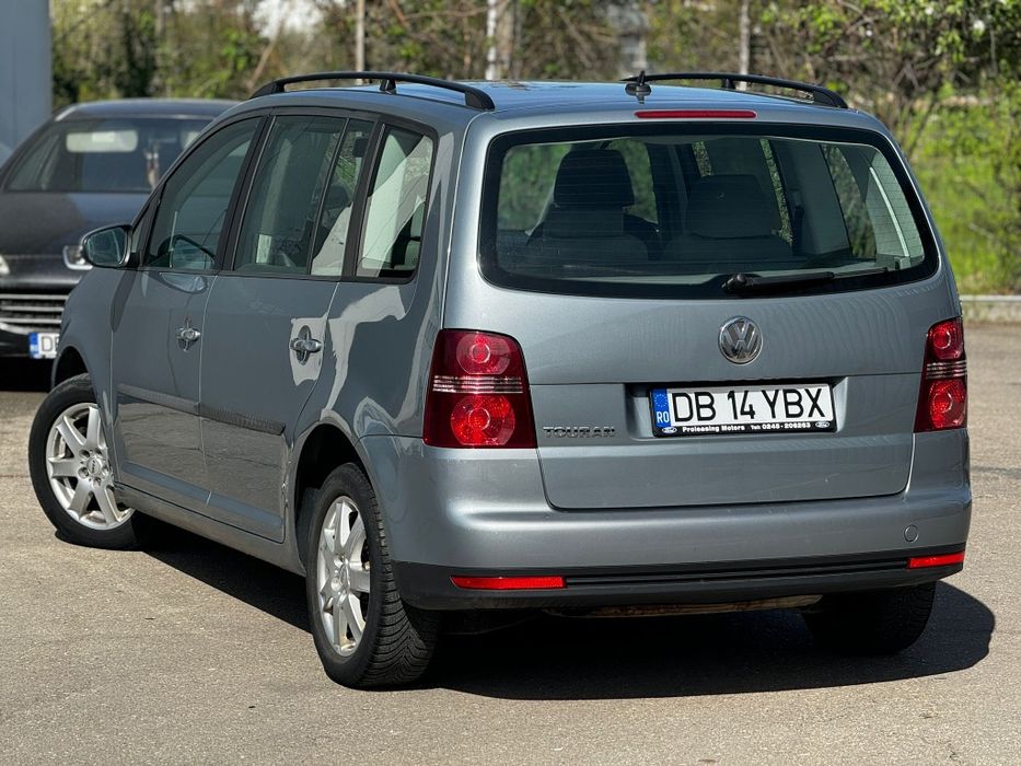 Vând Vw Touran, 2010, 1.6 benzina MPI