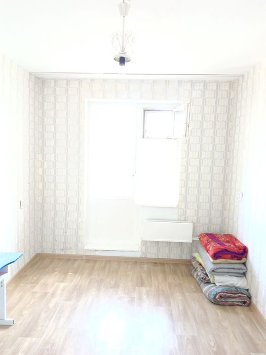 Продам 3 х комн квар. 7-30, 9 этаж.