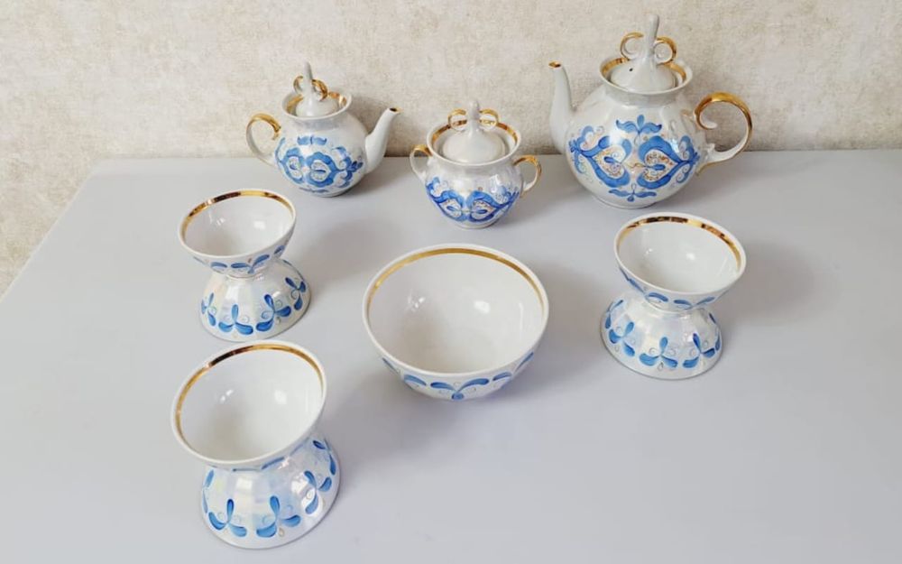 Сервизы  чайные  Пиалы