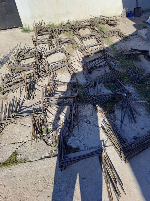 Etrieri din fier beton