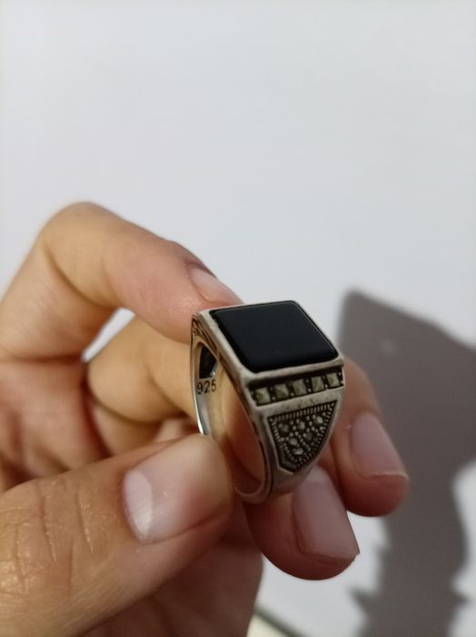 Мужской кумуш жузук сатилади