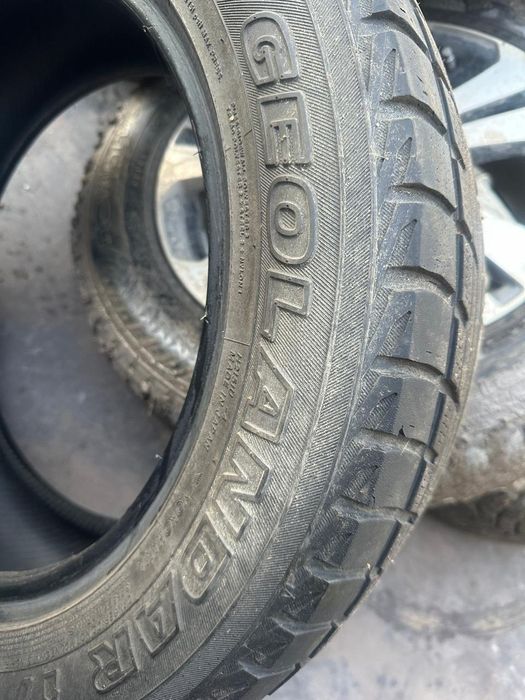 Продам шины 225/60R17