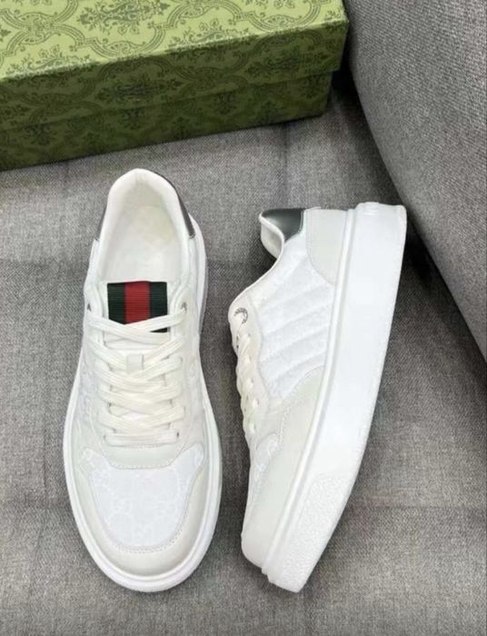 Gucci кроссовки.   Люкс