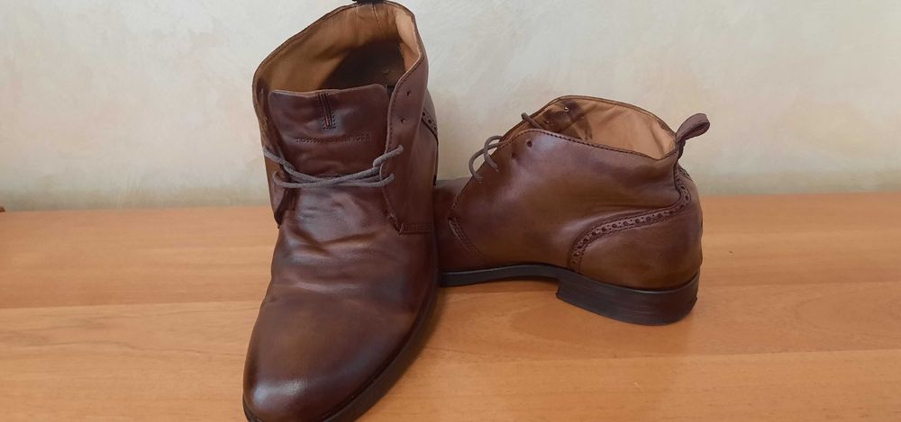 Tommy Hilfiger-Много Запазени