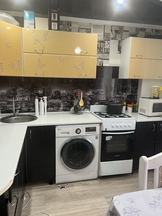 Продам кухонный гарнитур