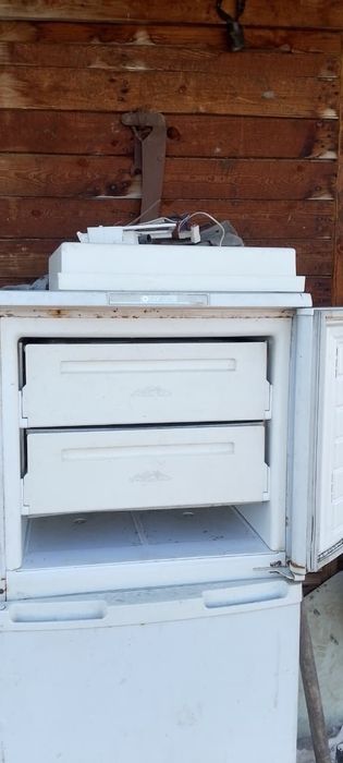 Продам холодилник