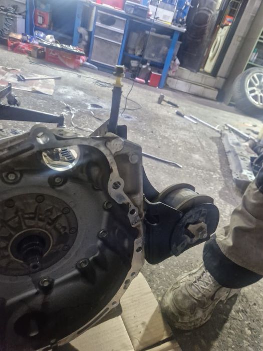 Коробка lexus nx200