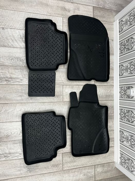 Коврики, полики Honda Civic 4D