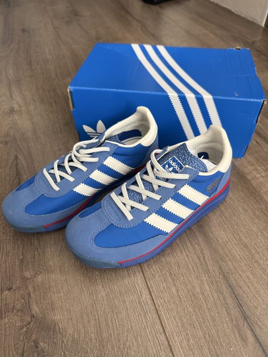 Кроссовки Adidas оригинал