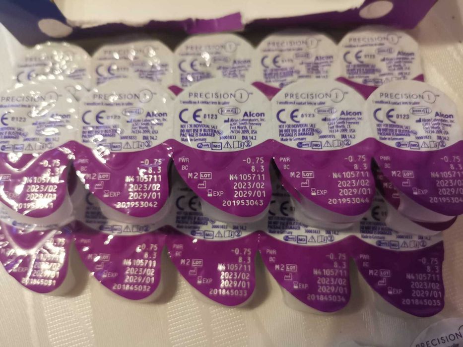 lentile contact precision 1 -0.75 si -1