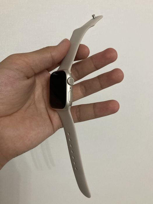 Apple watch series 8