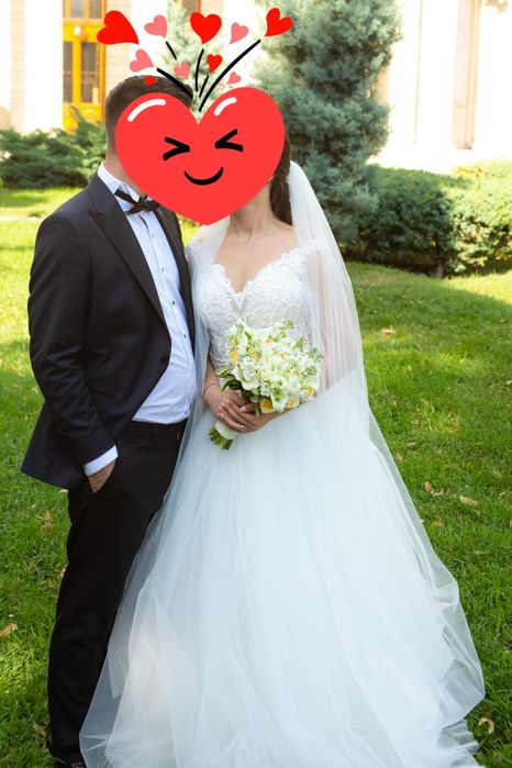 Vand rochie de mireasa + cadou voalul