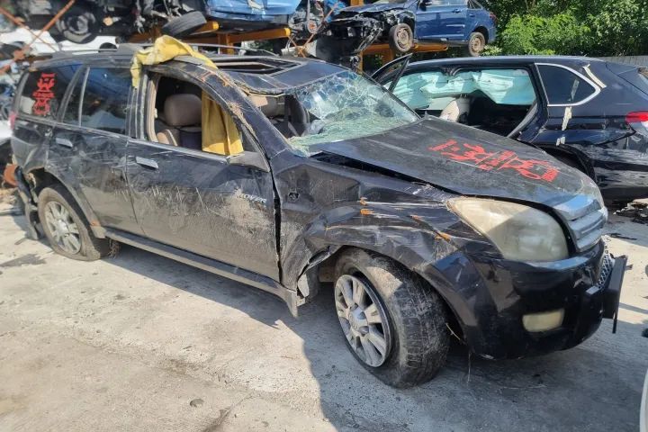 nuca schimbator scaune fata banchete spate rulou polita portbagaj motor complet fara anexe  Great wall GMW Hover an 2008, motor 2.4 benzina 93kw cod 4G64S4M,  dezmembrez dezmembrari