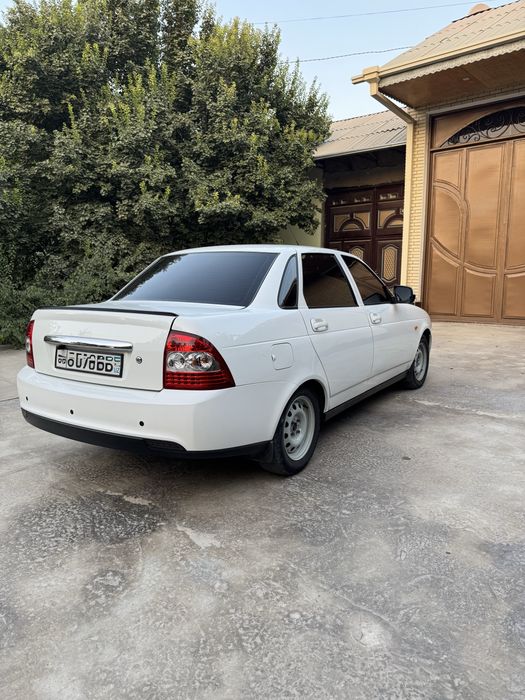 Lada priora 2014