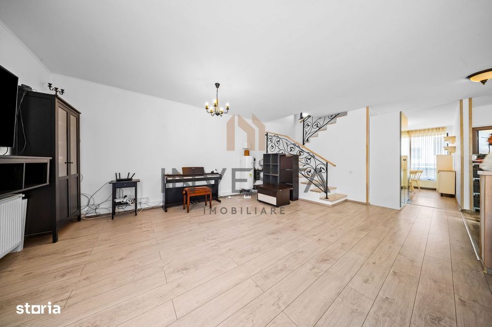 Duplex White House | Energie proprie | langa padure si VIVO - Razoare