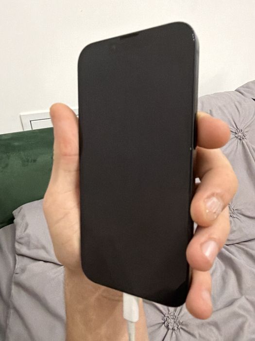 Iphone 13 midnight blue 128gb sanatatea bateriei 85%