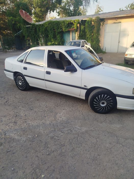 Продам Опель вектра1994.в хорошие руки