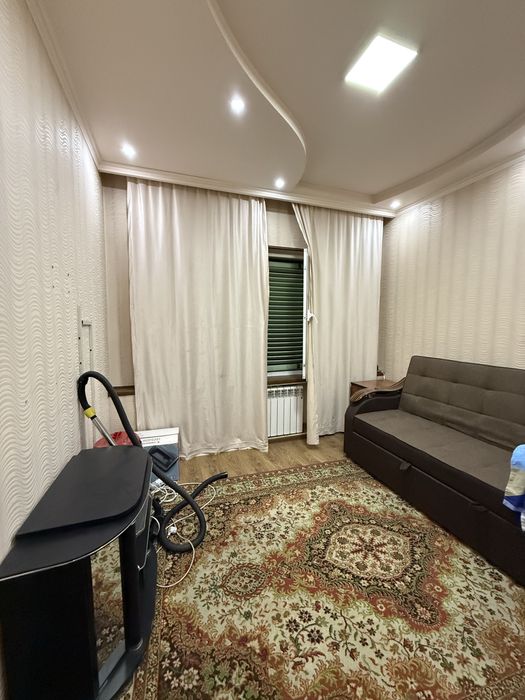 Срочно продается 3-х комн квартира в Куйлюк массив-5, 3/5/5