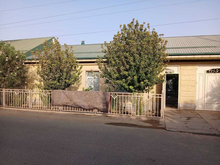 Благоустроенный дом на земле 5 соток