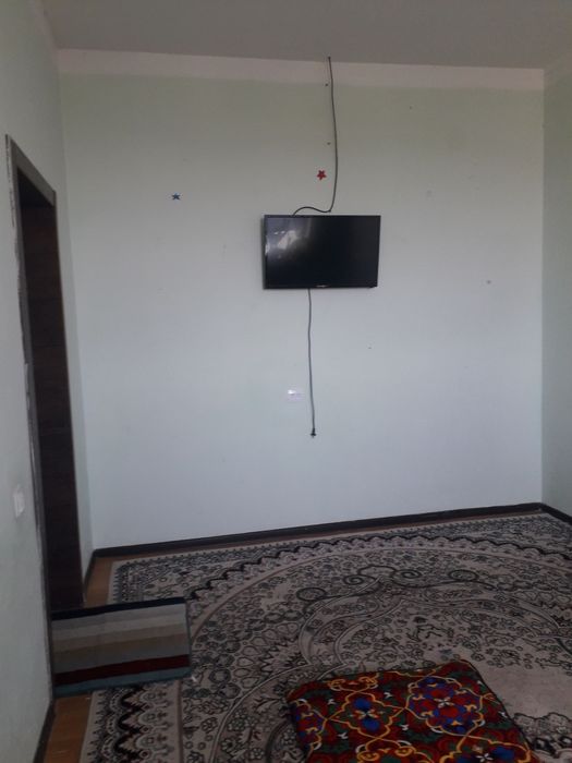 2xonalik srochno sotiladi