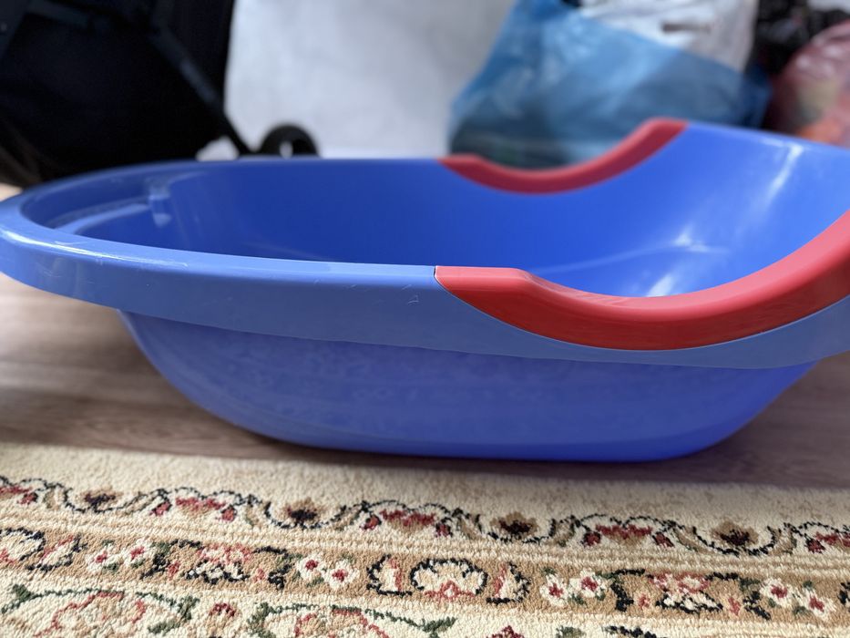 Детский тазик для ребенка