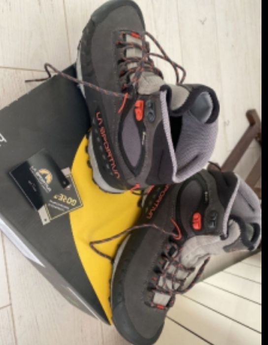 LA SPORTI 41 номер
La Sportiva Туристически LA SPORTIVA
La Sportiva Ту