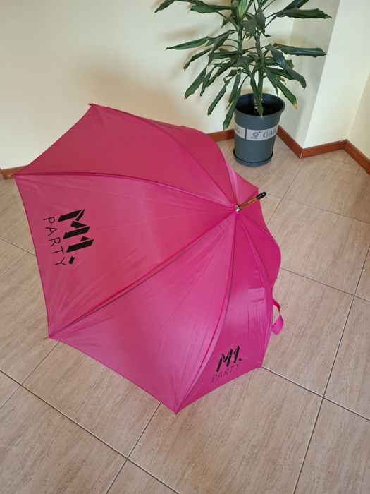 Umbrela Roz deosebita