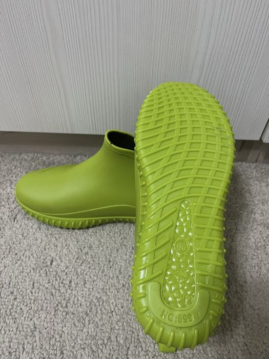 Резиновые сапоги 38 -39 р новые