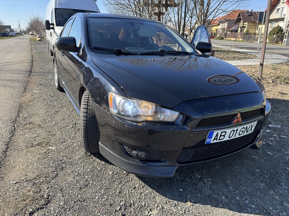 Mitsubishi lancer
