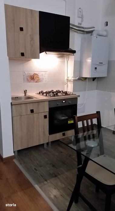 Apartament 3 camere Tractoru Coresi