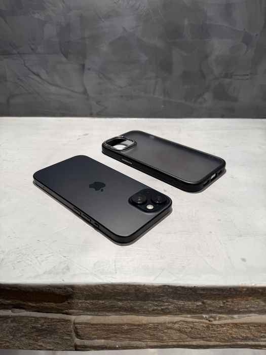 КАТО ЧИСТО НОВ Iphone 15 Black + калъф