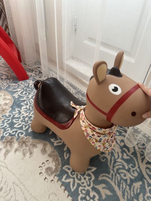 Продам прыгунок детский