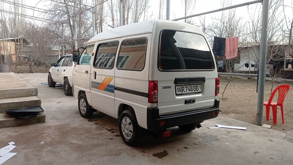 Damas avtomabili sotiladi