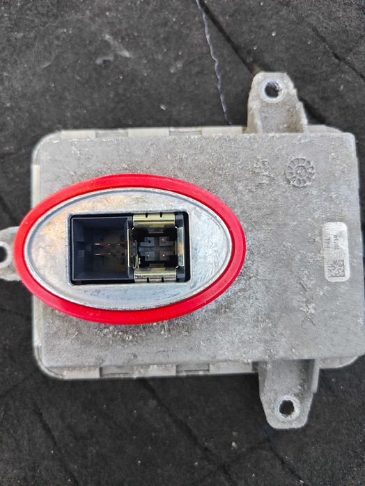 Баласт запалка фарове Mercedes W204 W212 W218 Balast Мерцедес