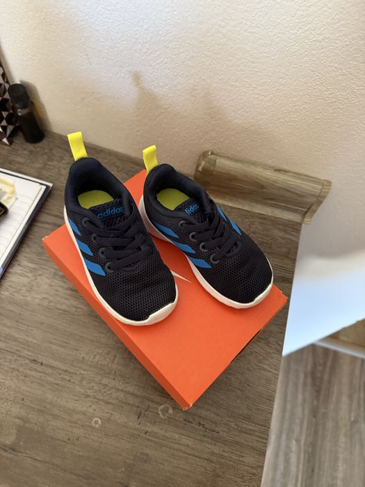 Бебешки  маратонки Adidas