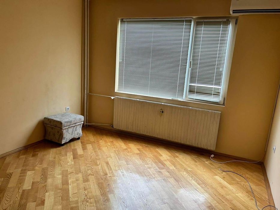 Дава се под наем Тристаен апартамент в Варна, Кайсиева градина - 100 кв.м за 448.8 € - Снимка #4