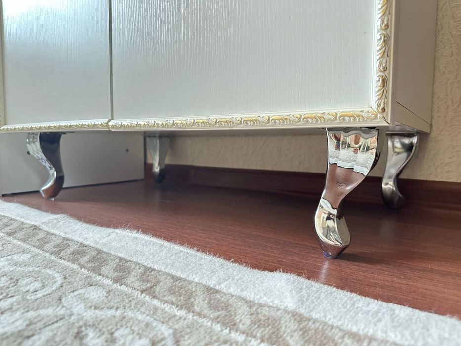 Продам шифонер в отличном состоянии