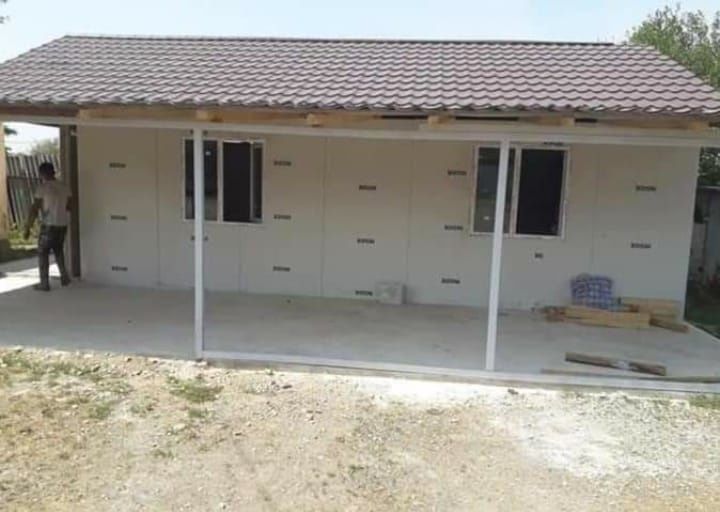 Containere sau căsuțe de locuit la vânzare