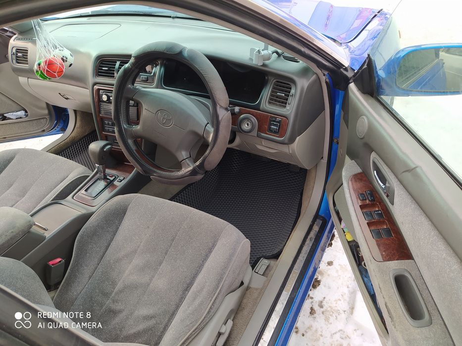 Коврики авто полики на Марк и чайзер