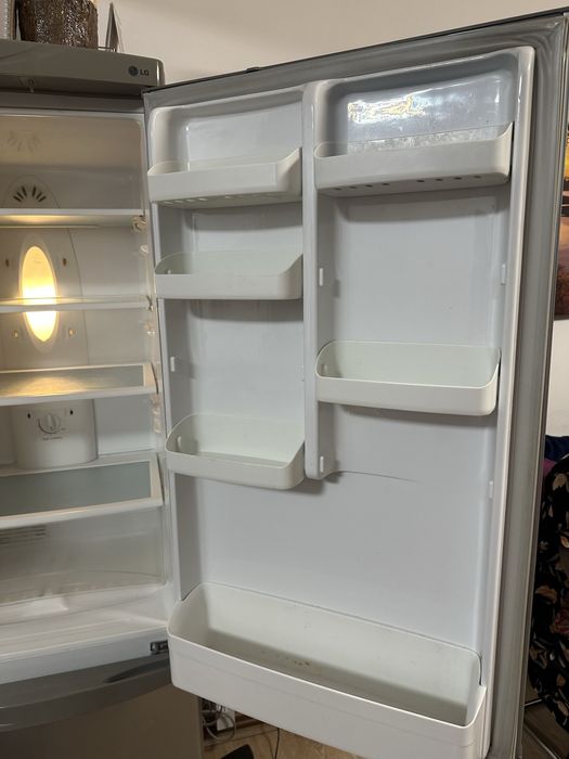 Frigider LG no frost