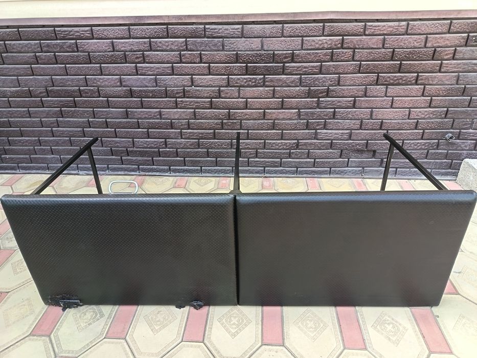 Массажная кушетка