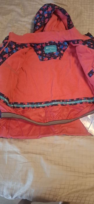 Ски екип Mountain warehouse + ботушки