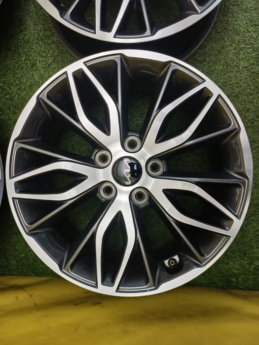 Диски R17 5x114.3 ОРИГИНАЛ на Kia и другие.